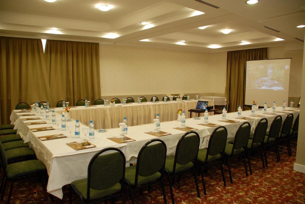 Gazi Park Hotel อังการา ภายนอก รูปภาพ